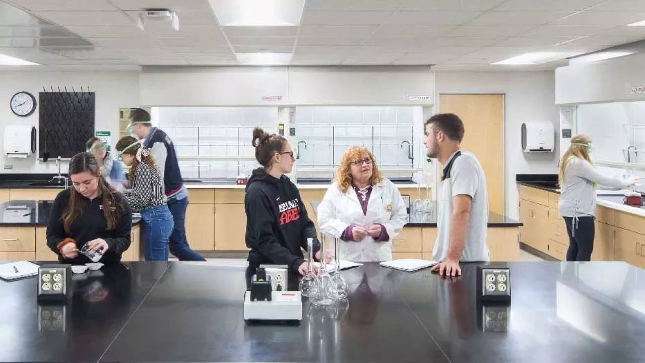 Photo 2 of Gaston Science Building Lab Renovation