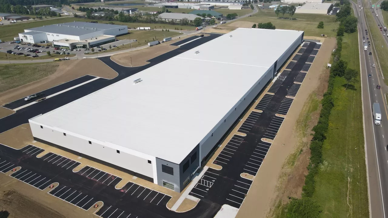 Photo 2 of Lau Parkway Spec Industrial Building