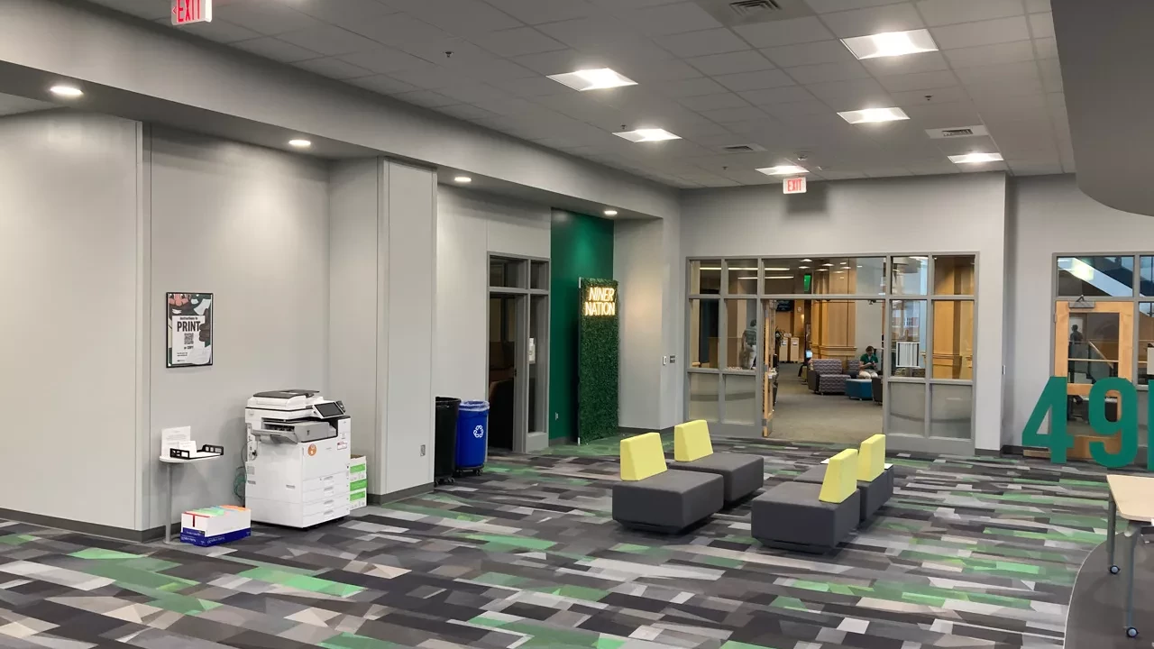 Photo 4 of Student Government