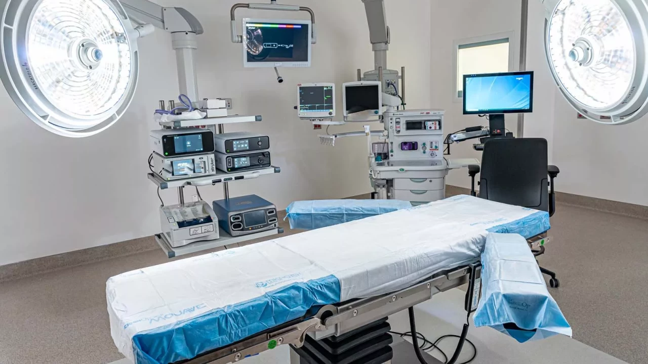 Photo 3 of University Hospital East - West Wing Expansion