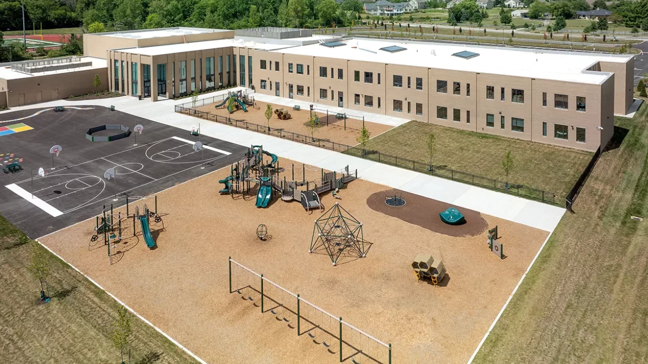 Photo 4 of Deane Brown Bishop Elementary School