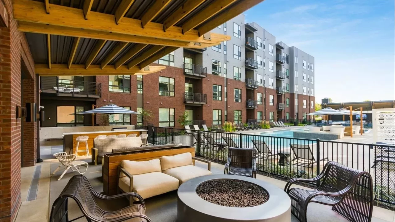 Photo 12 of Southern Station