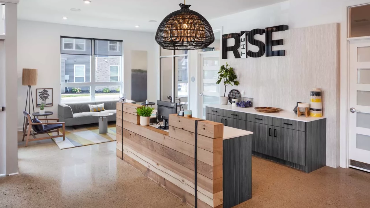 Photo 11 of The Rise