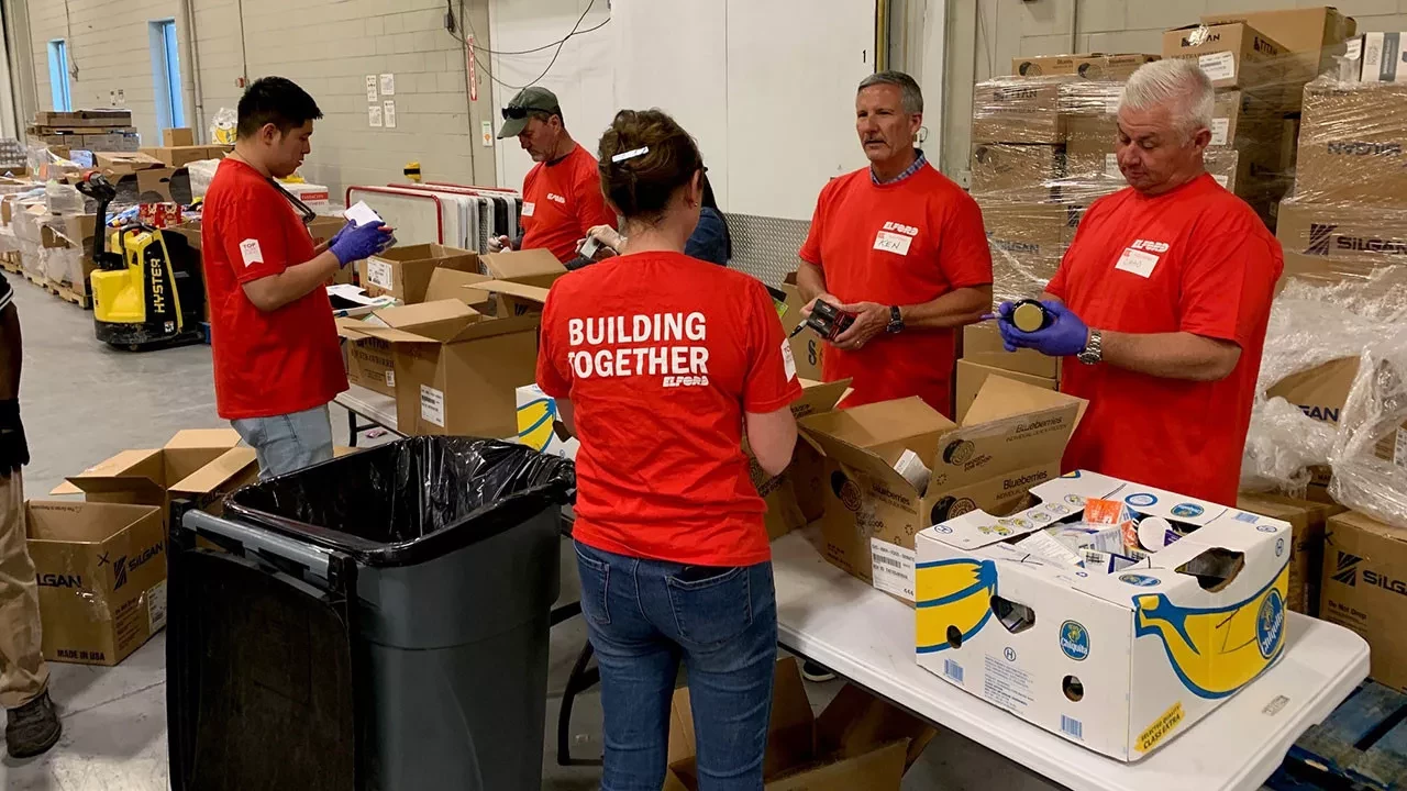 volunteers working at food pantry