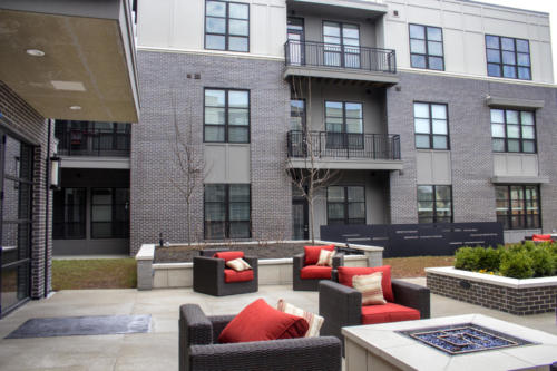 Broadview Apartments Courtyard